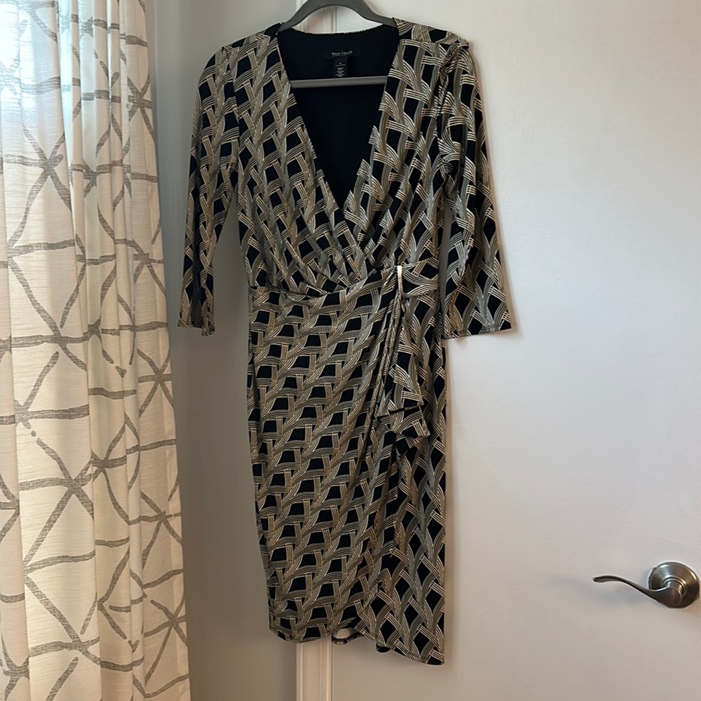 White House Black Market wrap dress, long sleeves, women's size 4